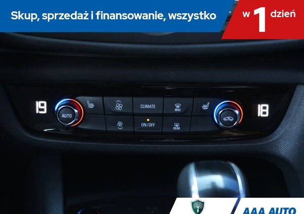 Opel Insignia cena 63000 przebieg: 174649, rok produkcji 2019 z Pniewy małe 326